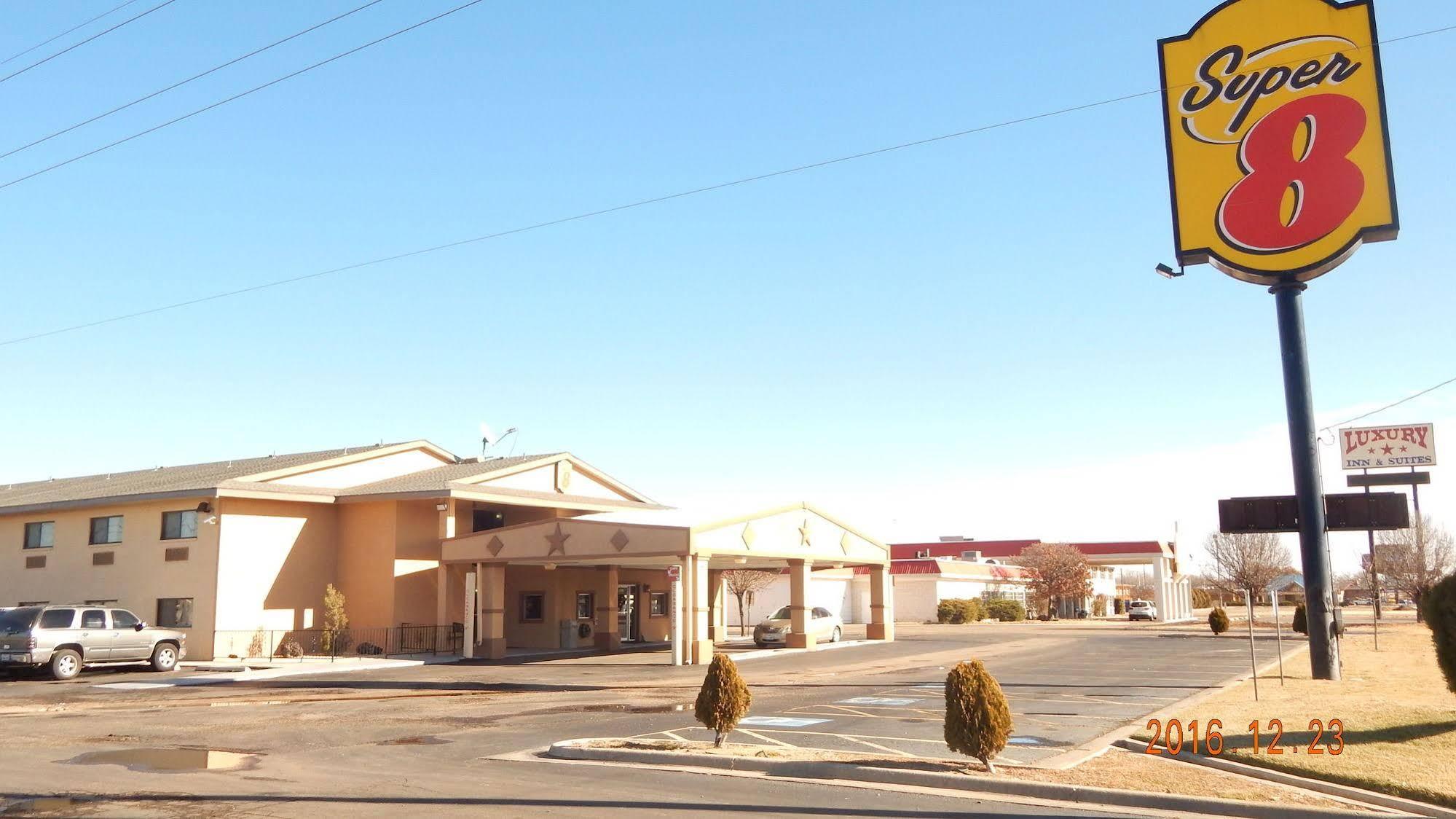 Super 8 By Wyndham Amarillo Central Tx Eksteriør billede