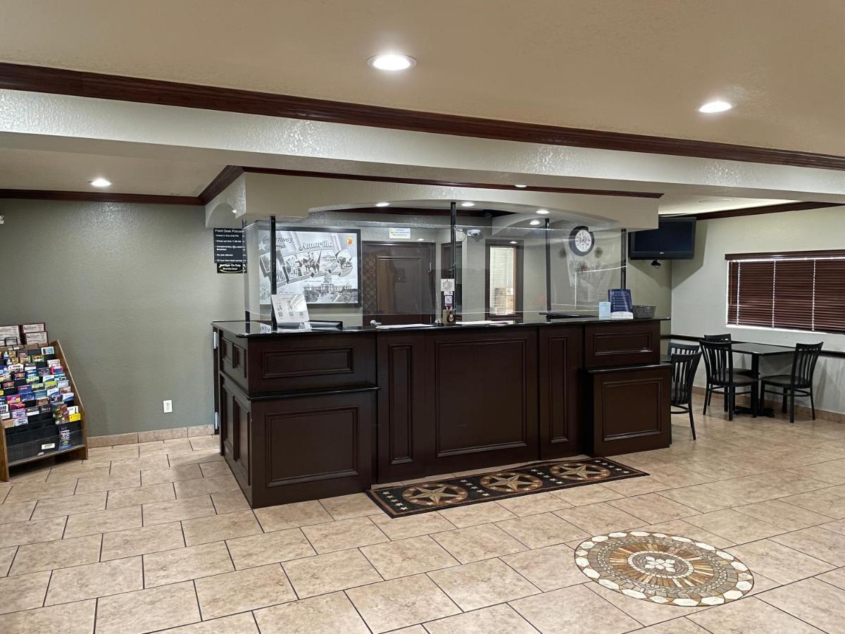 Super 8 By Wyndham Amarillo Central Tx Eksteriør billede
