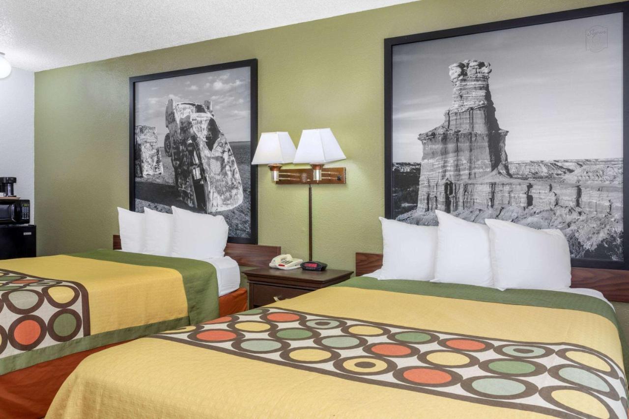 Super 8 By Wyndham Amarillo Central Tx Eksteriør billede