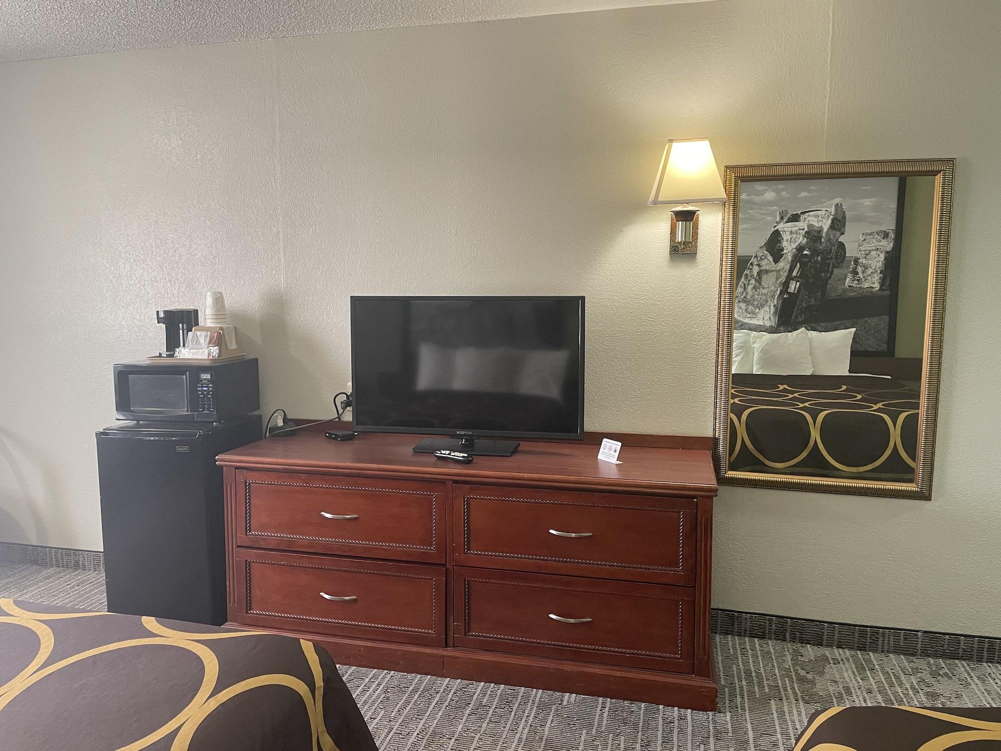 Super 8 By Wyndham Amarillo Central Tx Eksteriør billede